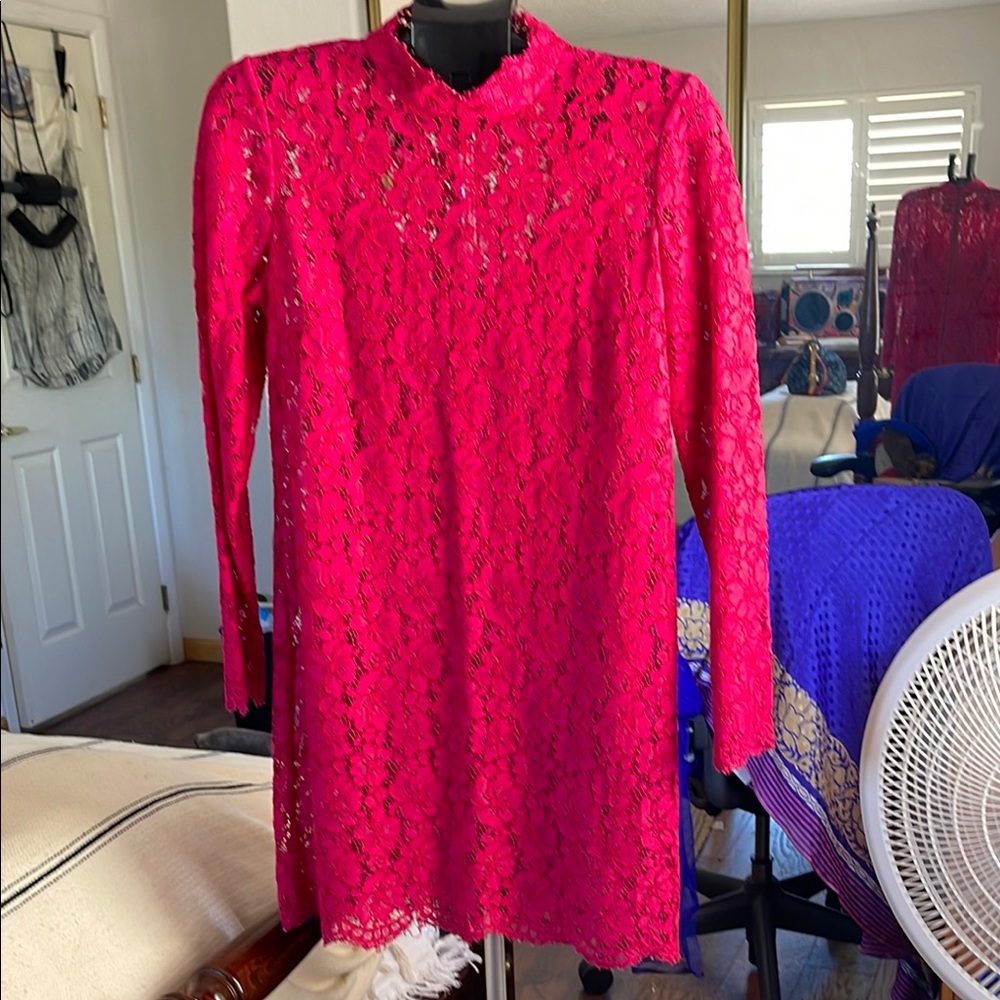Elegant Pink Lace Dress